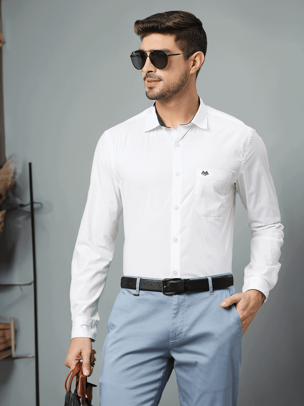 Thomas Scott Men Spread Collar Classic Fit Slim Fit Pure Cotton Formal Shirt