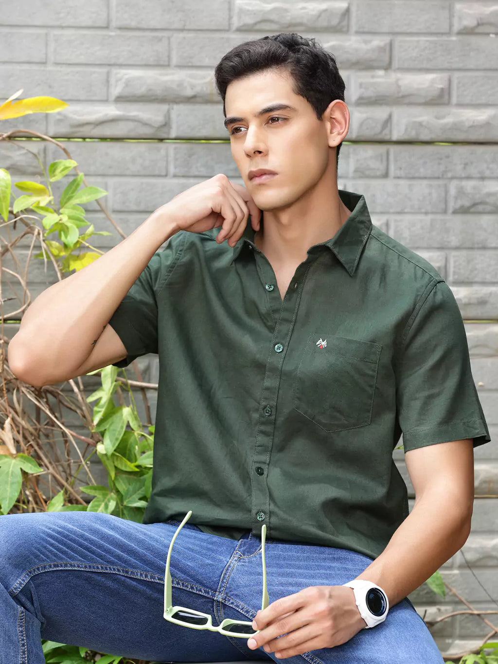 Thomas Scott Men Solid Classic Slim Fit Cotton Linen Faded Opaque Casual Shirt