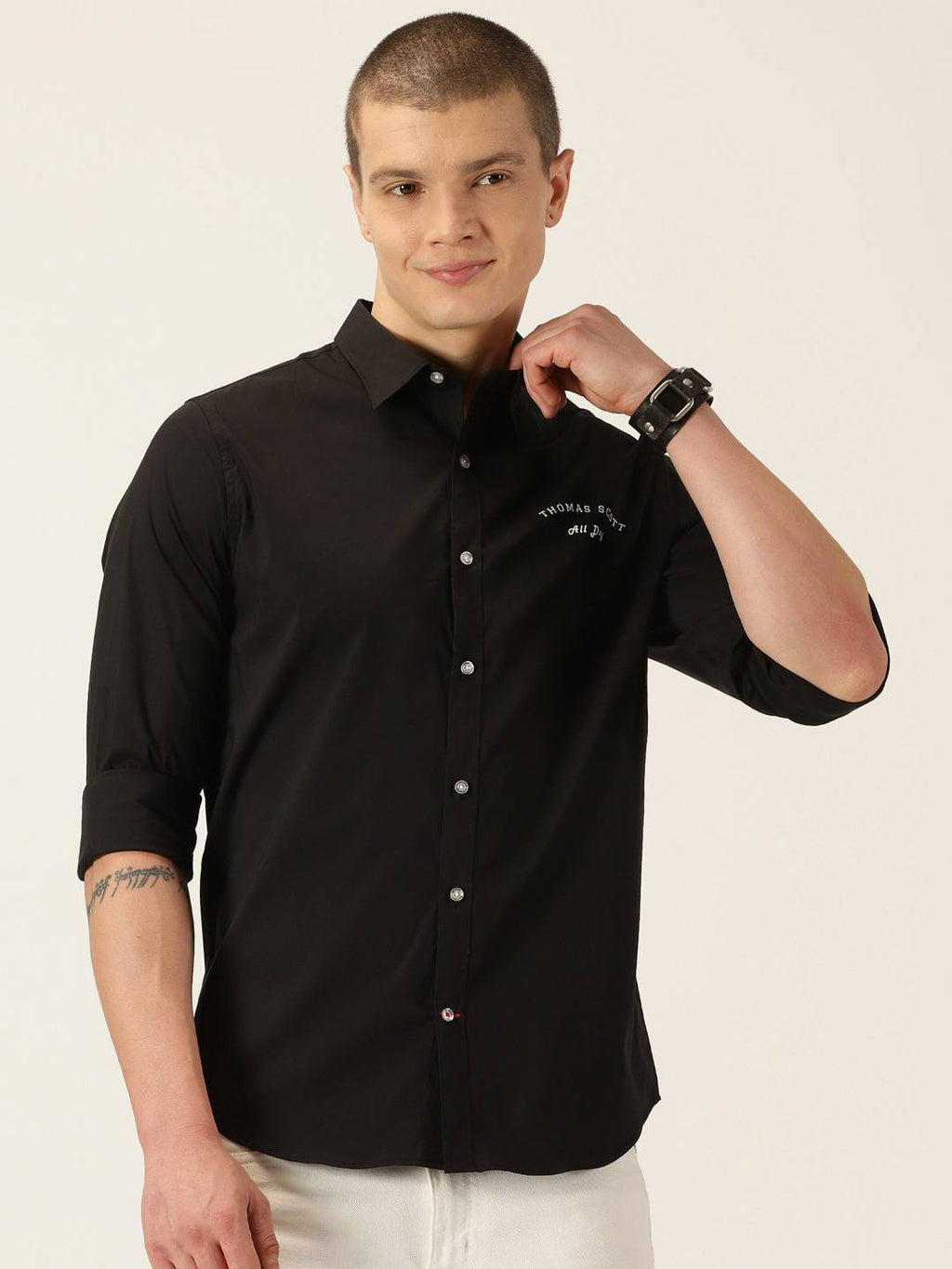 Thomas Scott Men Classic Slim Fit Spread Collar Long Sleeve Casual Shirt