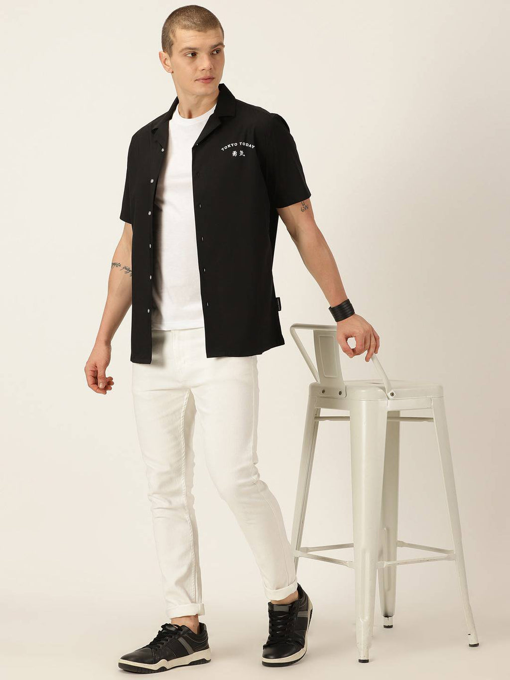 Thomas Scott Men Classic Regular Fit Spread Collar Casual Shirt