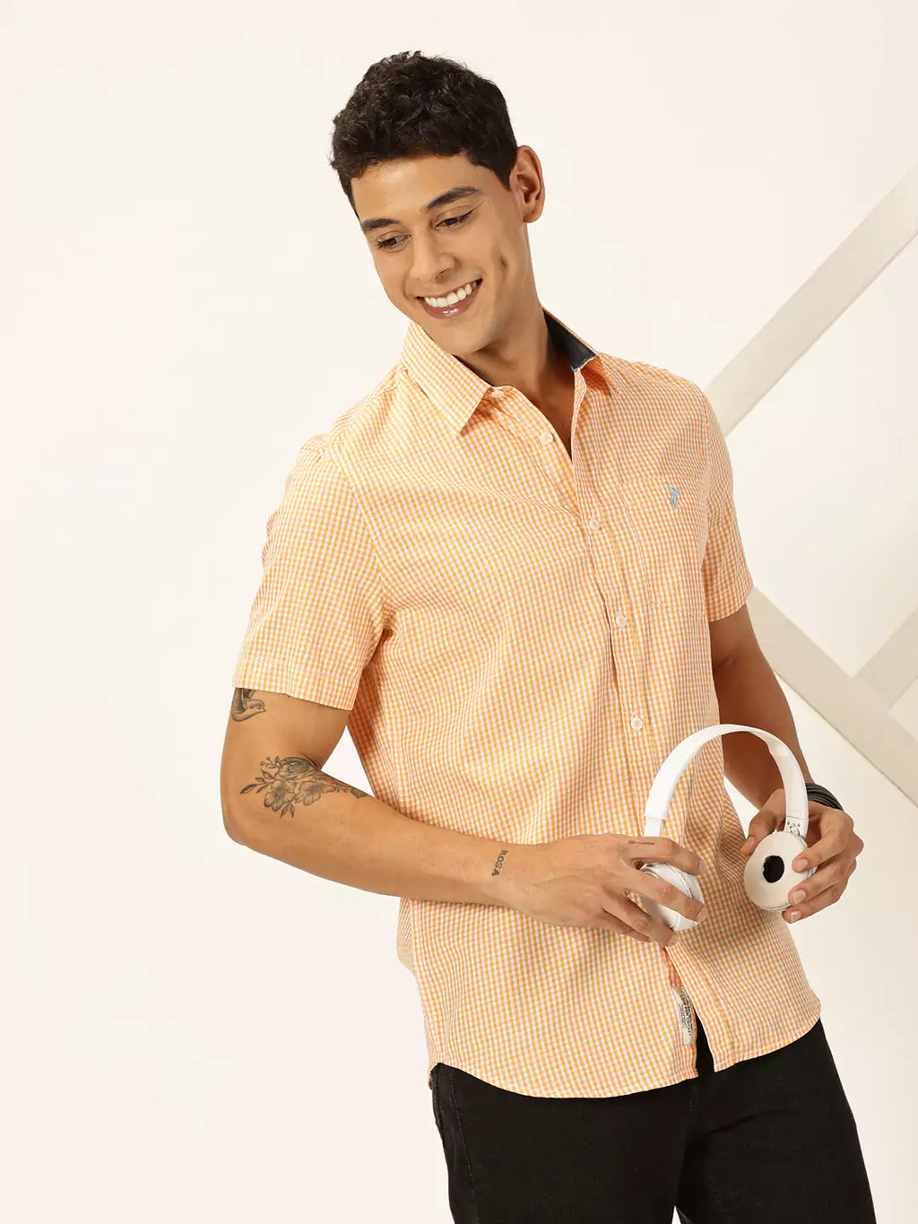 Thomas Scott Men Standard Slim Fit Checked Pure Cotton Casual Shirt
