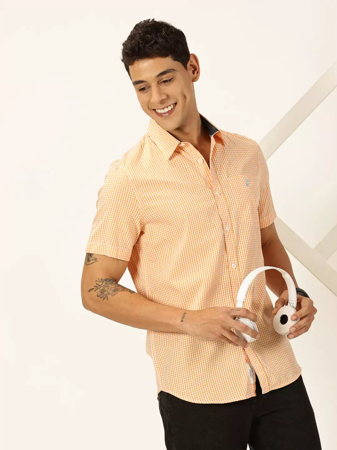 Thomas Scott Men Standard Slim Fit Checked Pure Cotton Casual Shirt