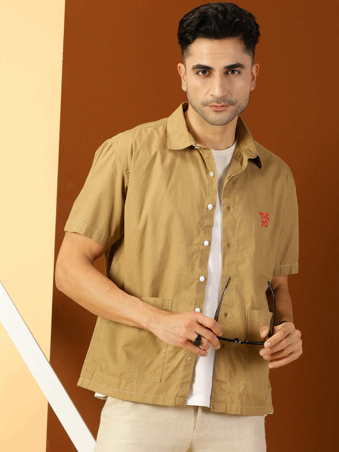 Thomas Scott Men Khaki Classic Boxy Fit Short Sleeves Spread Collar Cotton Casual Shirt
