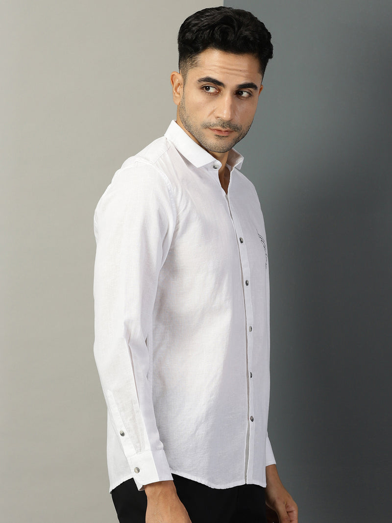 Thomas Scott Men White Classic Regular Fit Long Sleeves Spread Collar Typography Printed Cotton Linen Casual Shirt