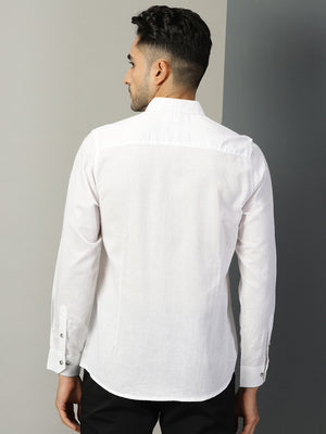 Thomas Scott Men White Classic Regular Fit Long Sleeves Spread Collar Typography Printed Cotton Linen Casual Shirt