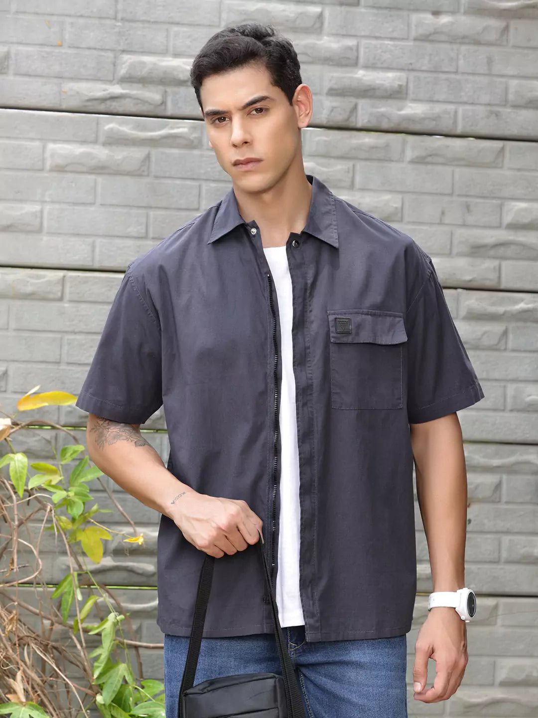 Thomas Scott Men Solid Premium Boxy Opaque Casual Shirt