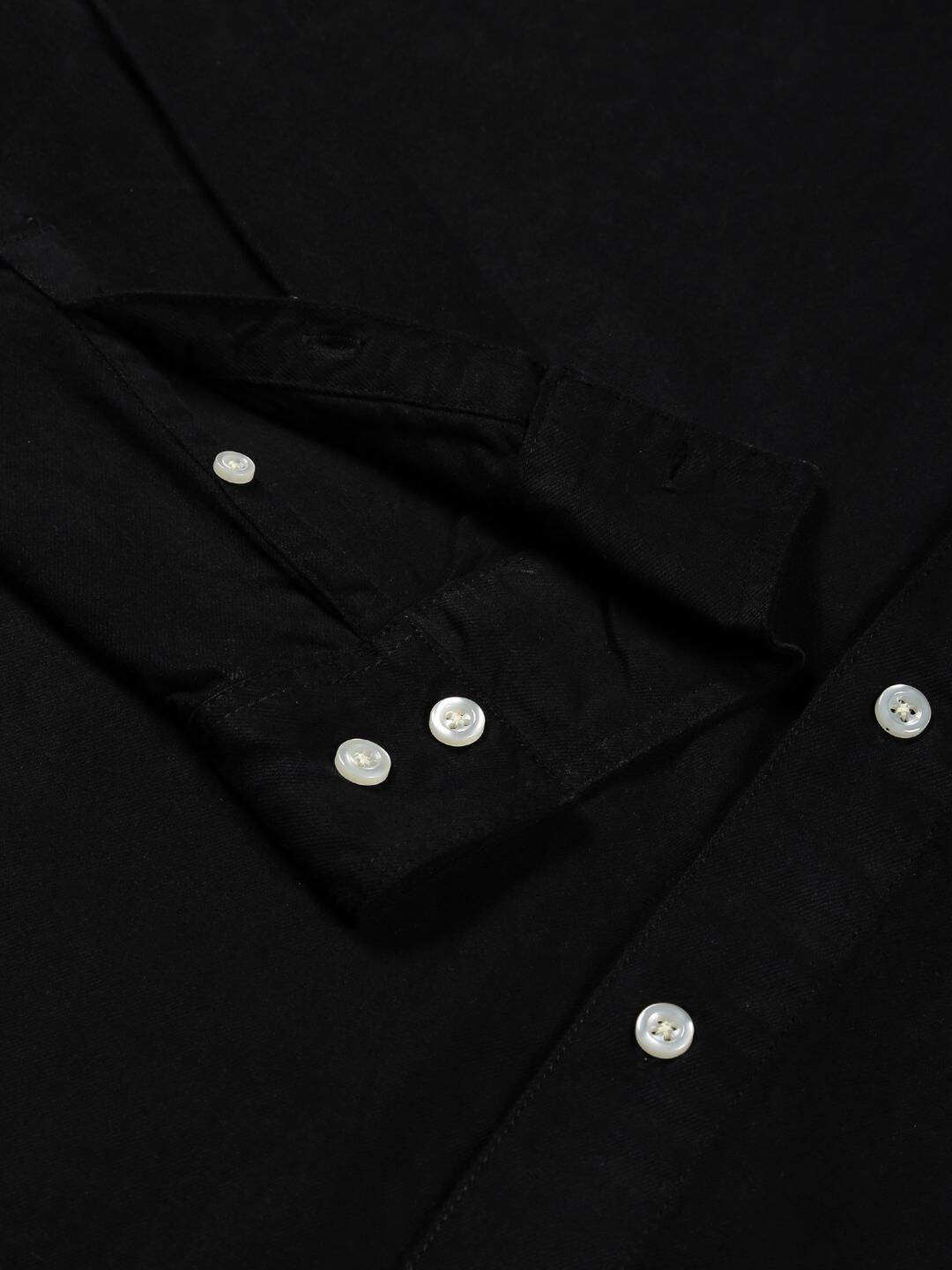 Thomas Scott Men Classic Slim Fit Spread Collar Casual Shirt