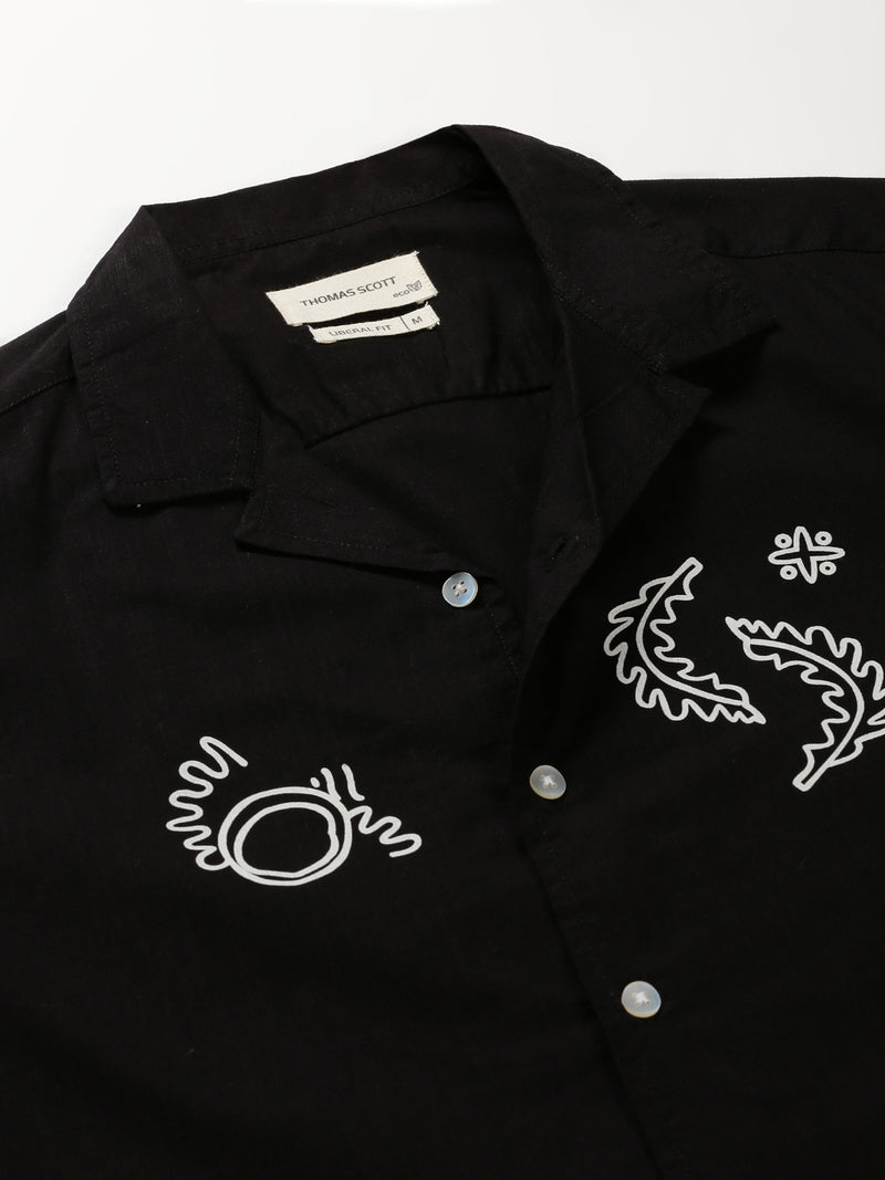 Thomas Scott Men Black Premium Short Sleeves Regular Fit Cuban Collar Conversational Printed Cotton Casual Shirt