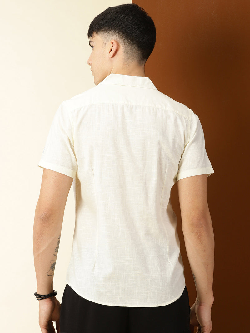 Thomas Scott Men Off White Premium Short Sleeves Regular Fit Cuban Collar Conversational Printed Cotton Casual Shirt