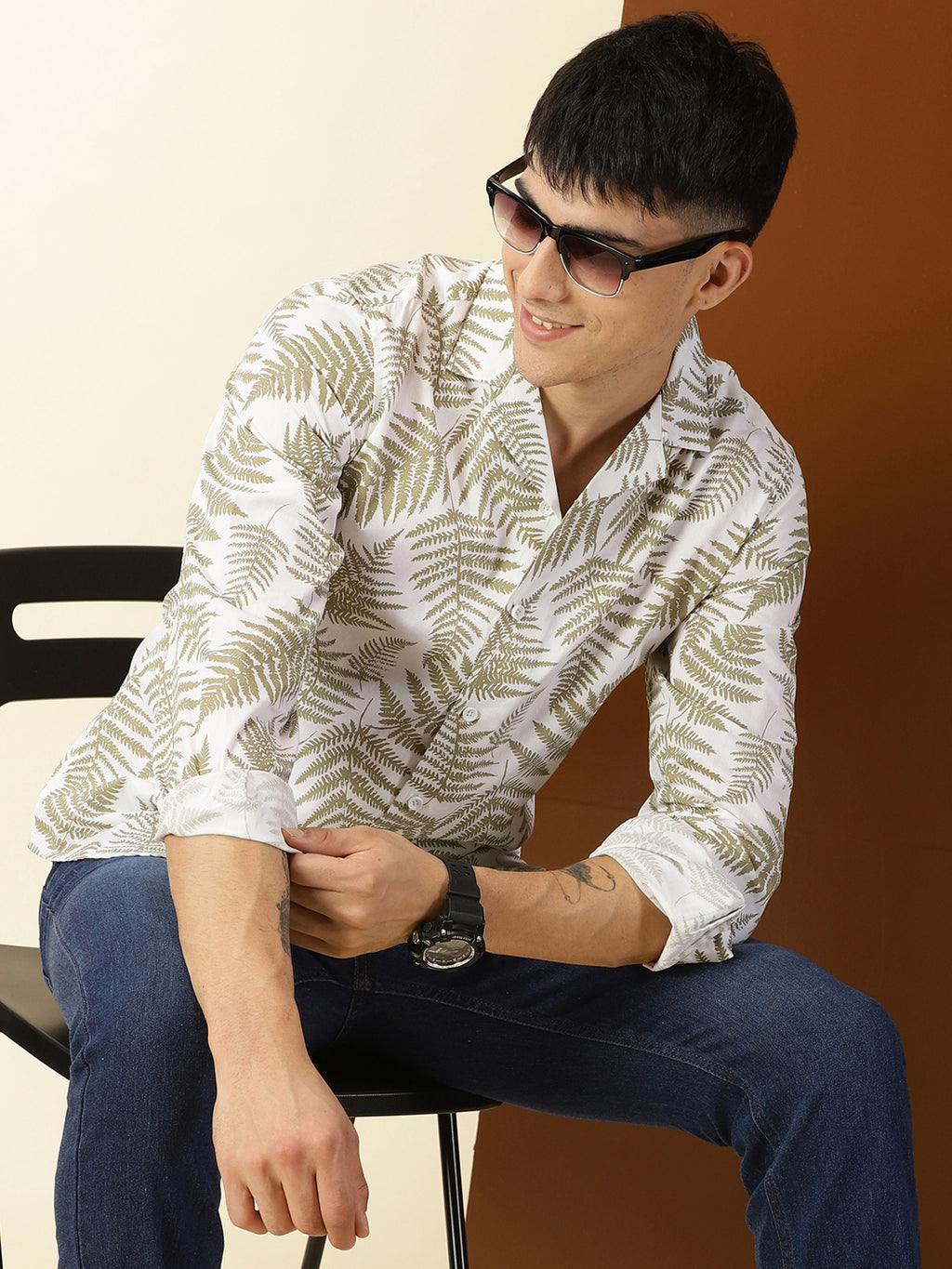 Thomas Scott Men Beige Regular Fit 100% Cotton Floral Printed Casual Shirt with Long Sleeves & Spread Collar