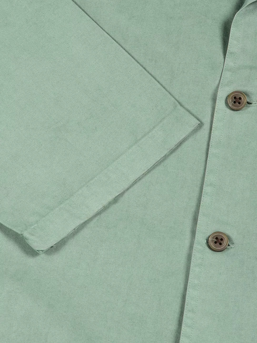 Thomas Scott Men Premium Pocket Detailing Solid Casual Shirt