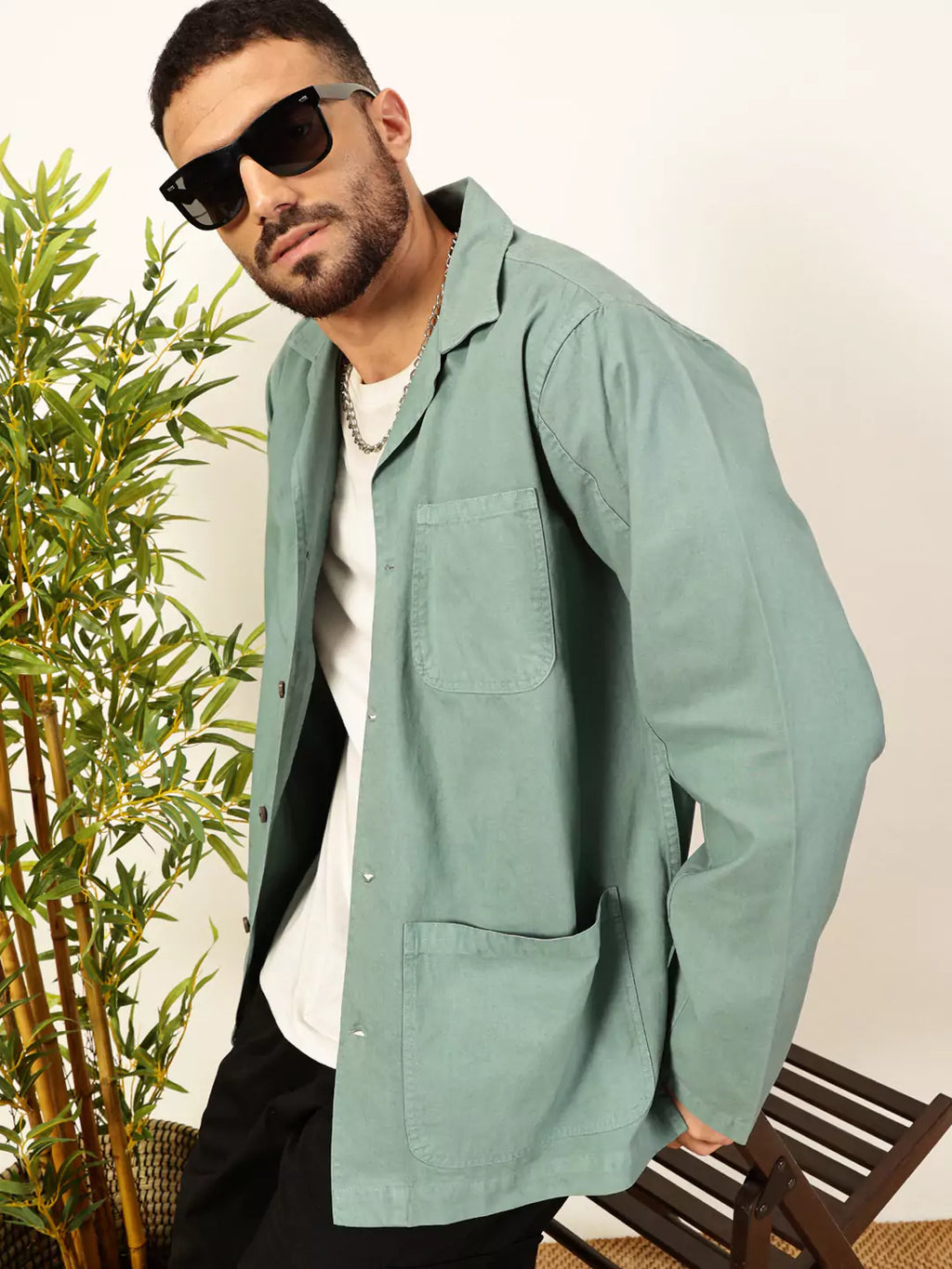 Thomas Scott Men Premium Pocket Detailing Solid Casual Shirt
