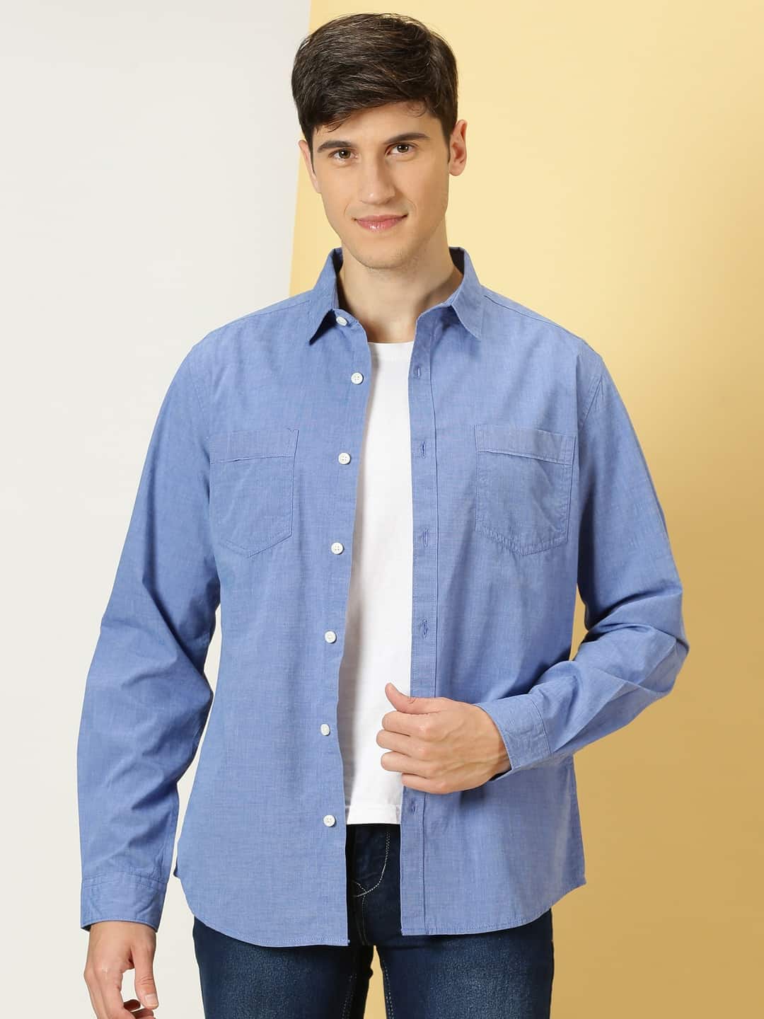 Thomas Scott Men Classic Chambray Spread Collar Cotton Shirt