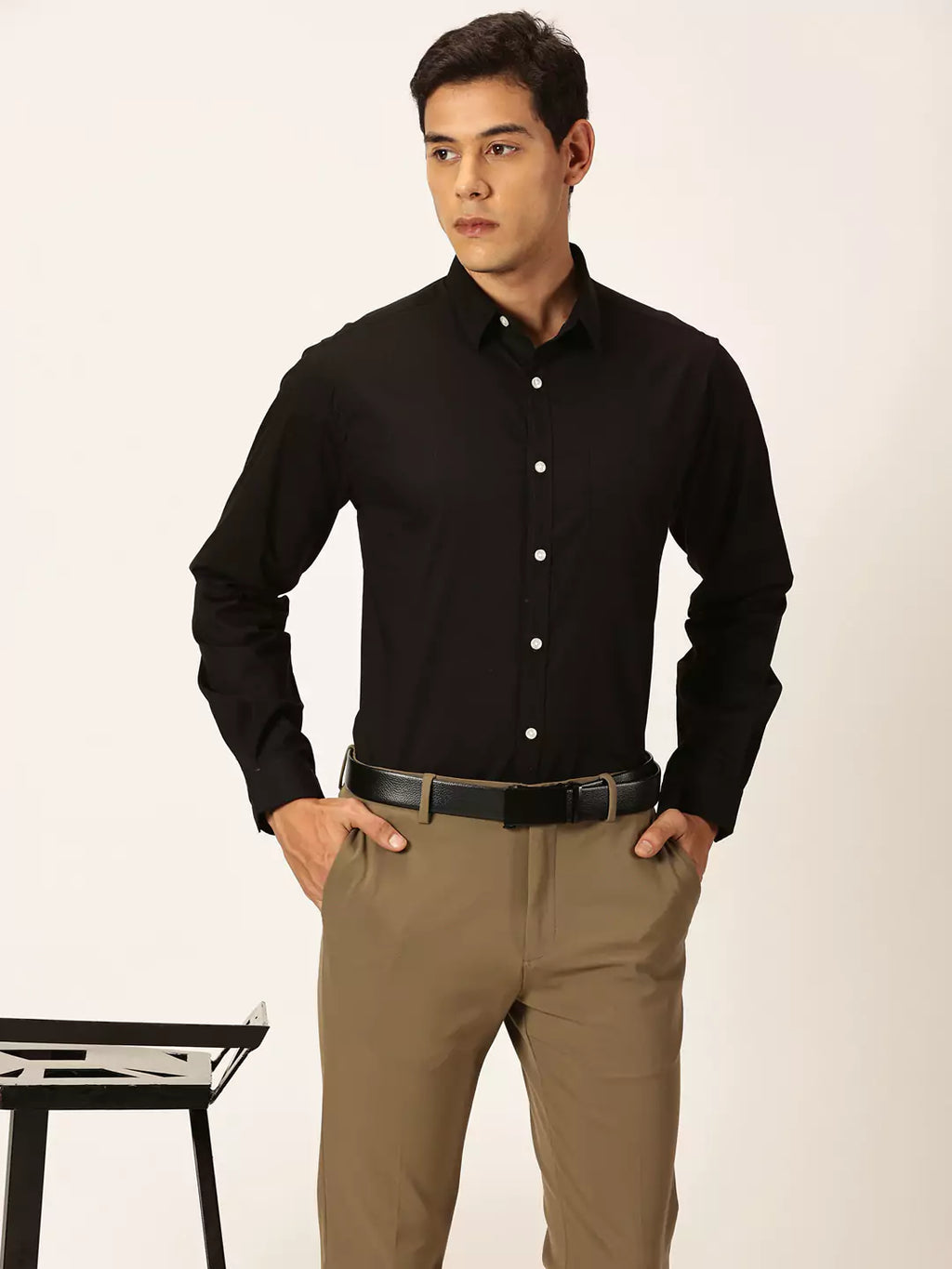 Thomas Scott Men Classic Slim Fit Long Sleeves Spread Collar Cotton Opaque Formal Shirt