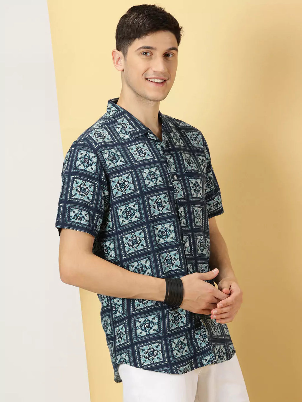 Thomas Scott Men Classic Printed Cuban Collar Short Sleeves Casual Shirt
