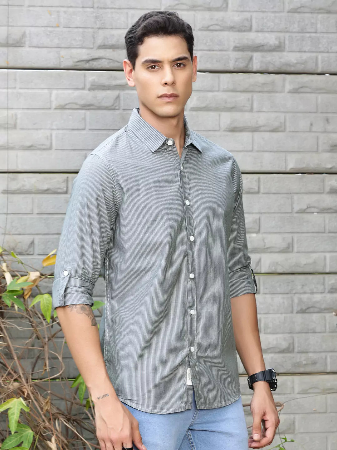 Thomas Scott Men Premium Long Sleeves Spread Collar Cotton Opaque Striped Casual Shirt