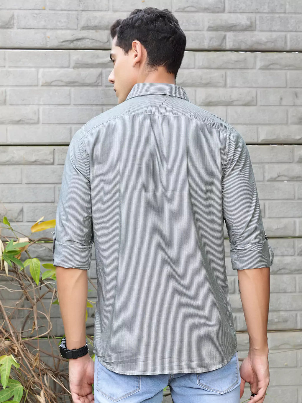 Thomas Scott Men Premium Long Sleeves Spread Collar Cotton Opaque Striped Casual Shirt
