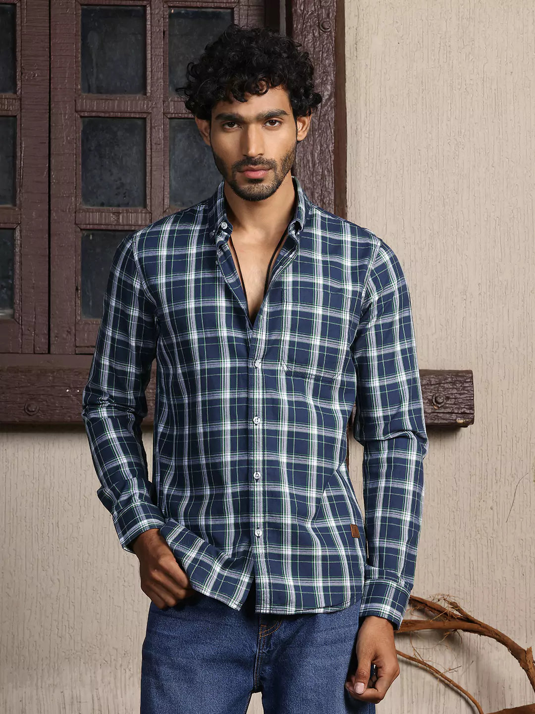 Thomas Scott Men Standard Slim Fit Tartan Checks Pure Cotton Casual Shirt