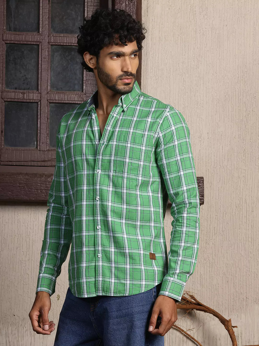 Thomas Scott Men Standard Slim Fit Tartan Checks Pure Cotton Casual Shirt