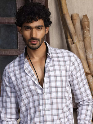 Thomas Scott Men Standard Slim Fit Tartan Checks Pure Cotton Casual Shirt