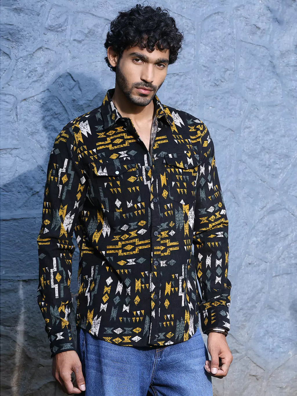 Thomas Scott Men Standard Slim Fit Abstract Printed Pure Cotton Casual Shirt