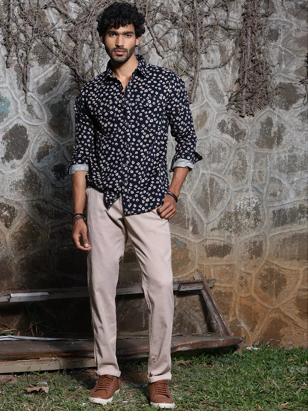 Thomas Scott Men Spread Collar Long Sleeve Premium Slim Fit Floral Printed Cotton Casual Shirt