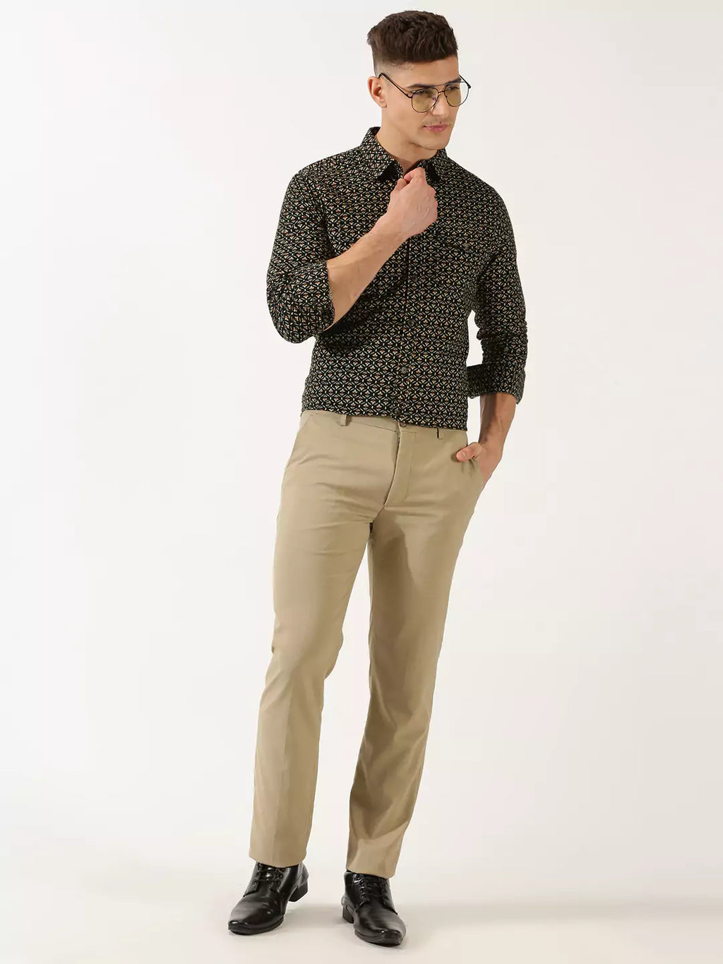Thomas Scott Men Classic Slim Fit Floral Printed Pure Cotton Corduroy Semiformal Shirt