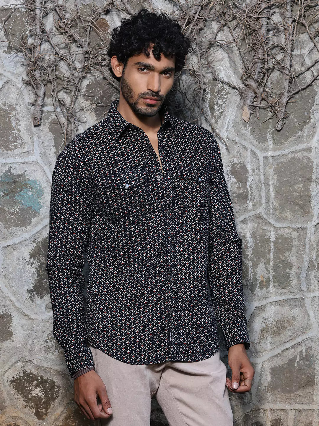 Thomas Scott Men Spread Collar Long Sleeves Premium Slim Fit Cotton Printed Casual Shirt