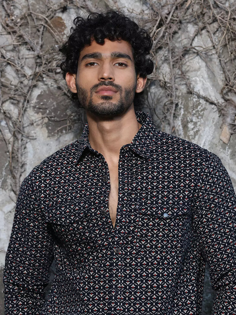 Thomas Scott Men Spread Collar Long Sleeves Premium Slim Fit Cotton Printed Casual Shirt