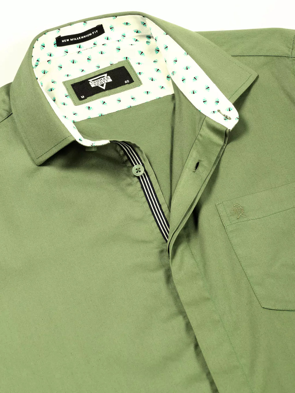 Thomas Scott Men Premium Cutaway Collar Solid Cotton Formal Shirt