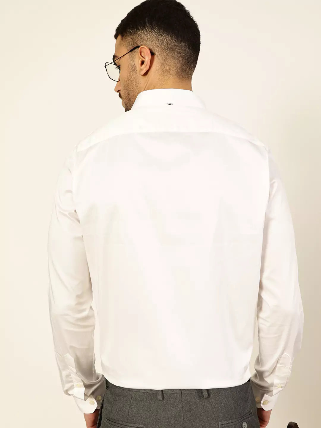 Thomas Scott Men Premium Cutaway Collar Solid Cotton Formal Shirt