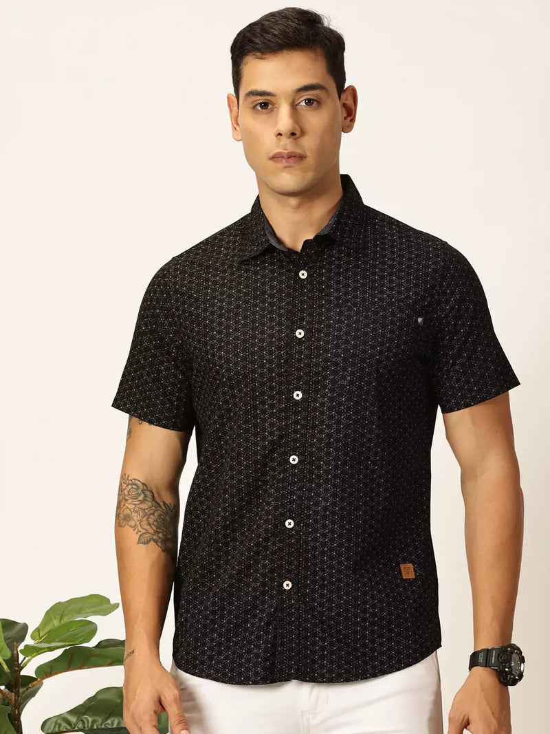 Thomas Scott Men Premium Spread Collar Conversational Printed Cotton Slim Fit Casual Shirt