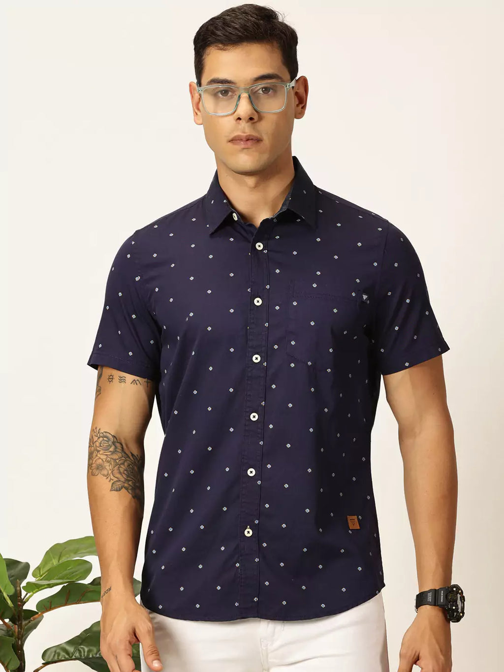 Thomas Scott Men Premium Cutaway Collar Slim Fit Casual Shirt
