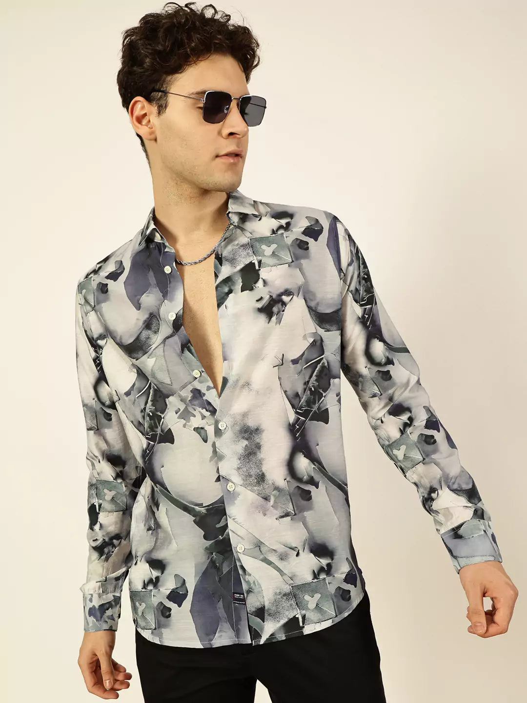 Men Green Printed Slim Fit Shirt