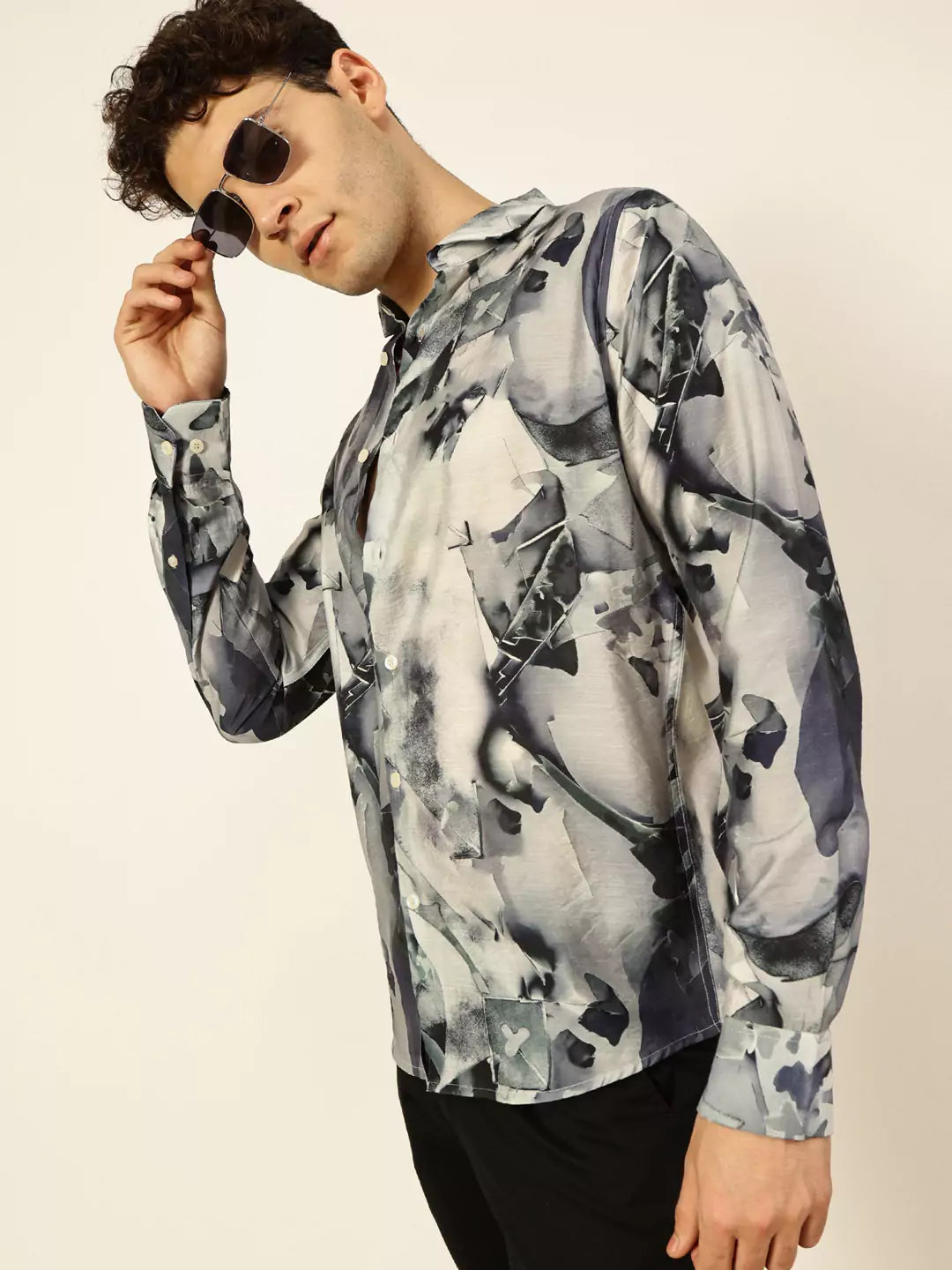 Men Green Printed Slim Fit Shirt