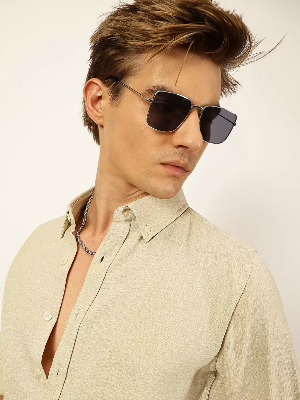 Thomas Scott Men Beige Slim Fit Long Sleeves Button-Down Collar Polyester Casual Shirt