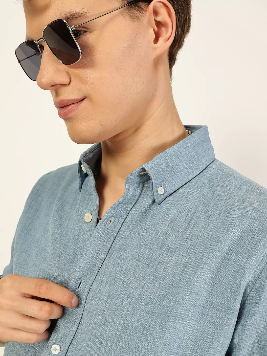 Thomas Scott Men Blue Slim Fit Long Sleeves Button-Down Collar Polyester Casual Shirt