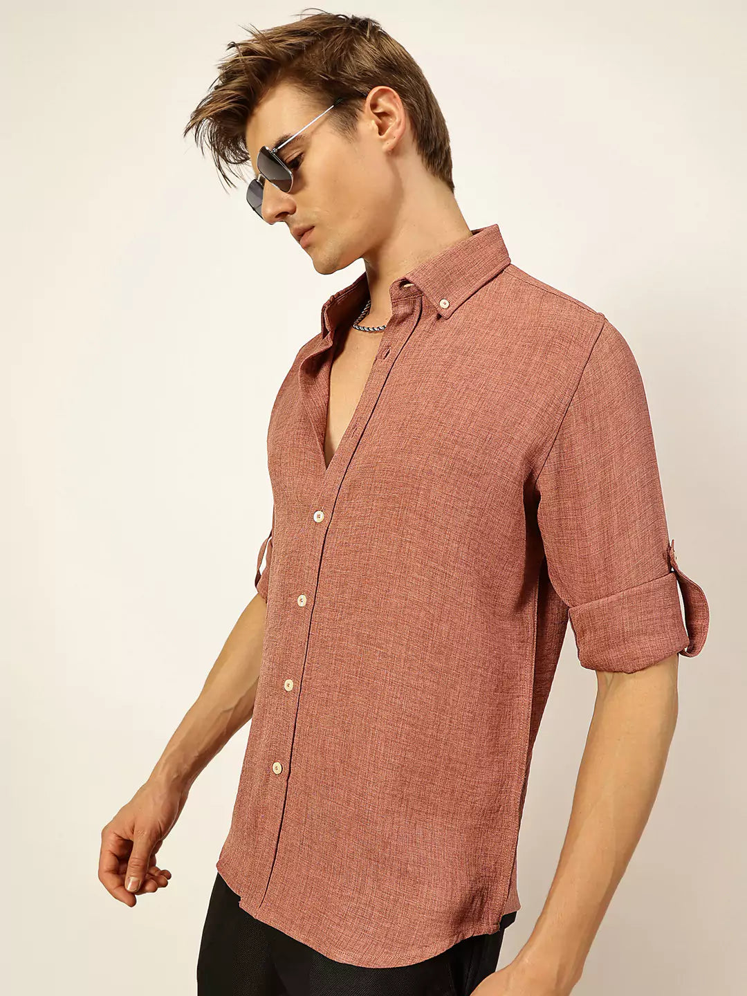 Thomas Scott Men Dark Pink Slim Fit Long Sleeves Button-Down Collar Polyester Casual Shirt