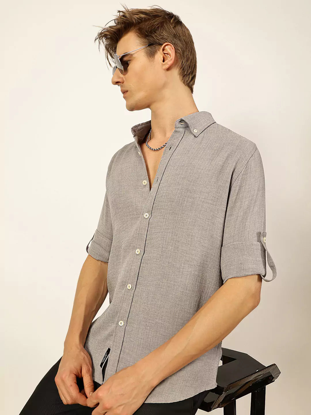Thomas Scott Men Grey Slim Fit Long Sleeves Button-Down Collar Polyester Casual Shirt