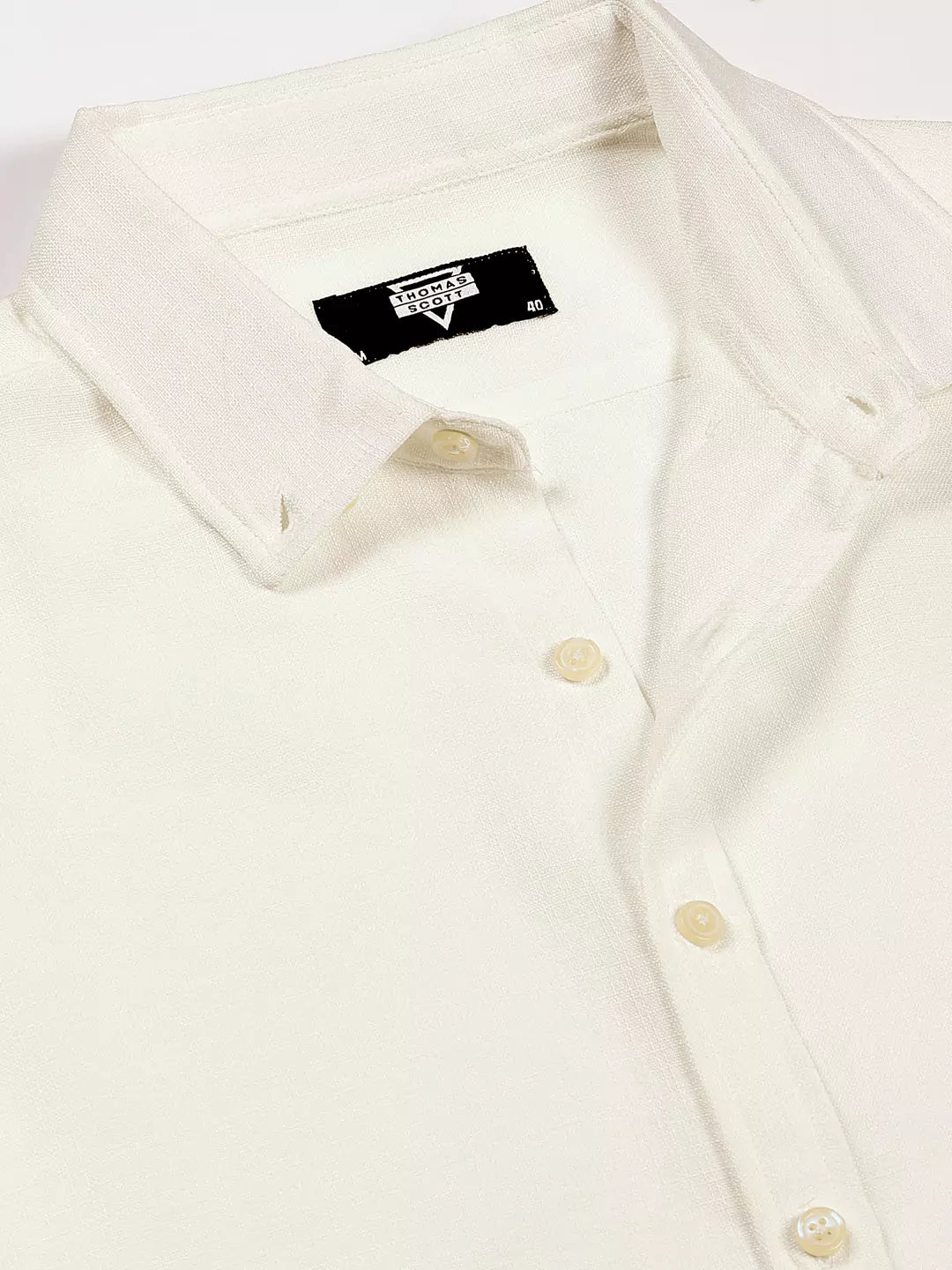 Thomas Scott Men White Slim Fit Long Sleeves Button-Down Collar Polyester Casual Shirt