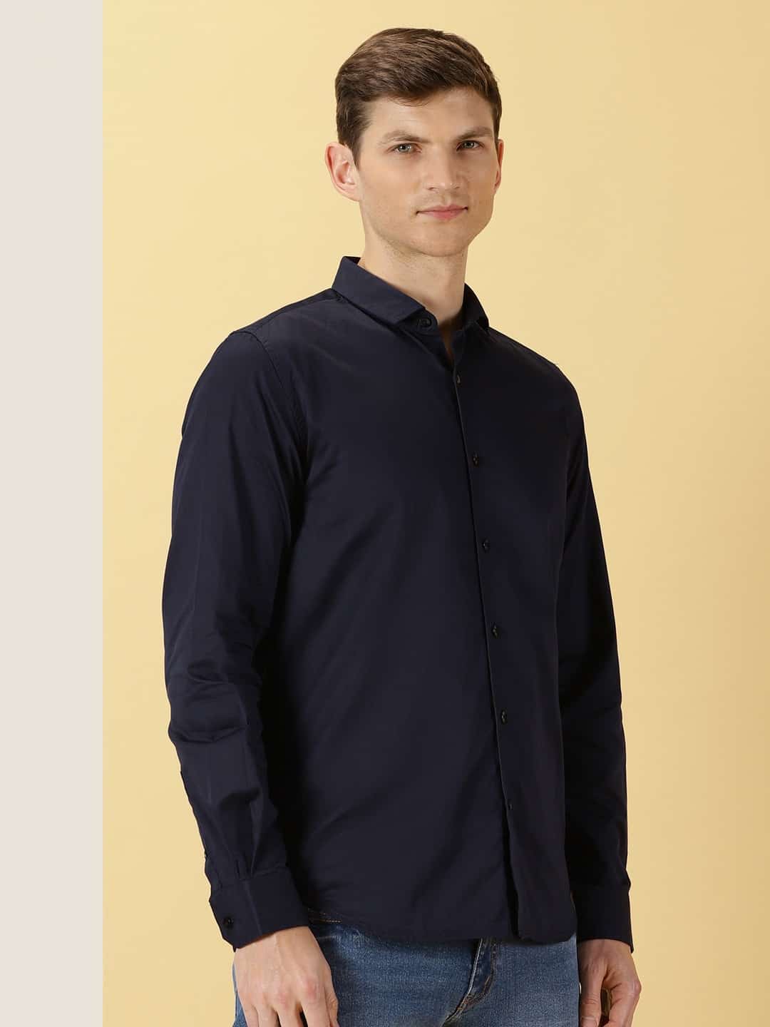Thomas Scott Men Classic Slim Fit Spread Collar Casual Shirt