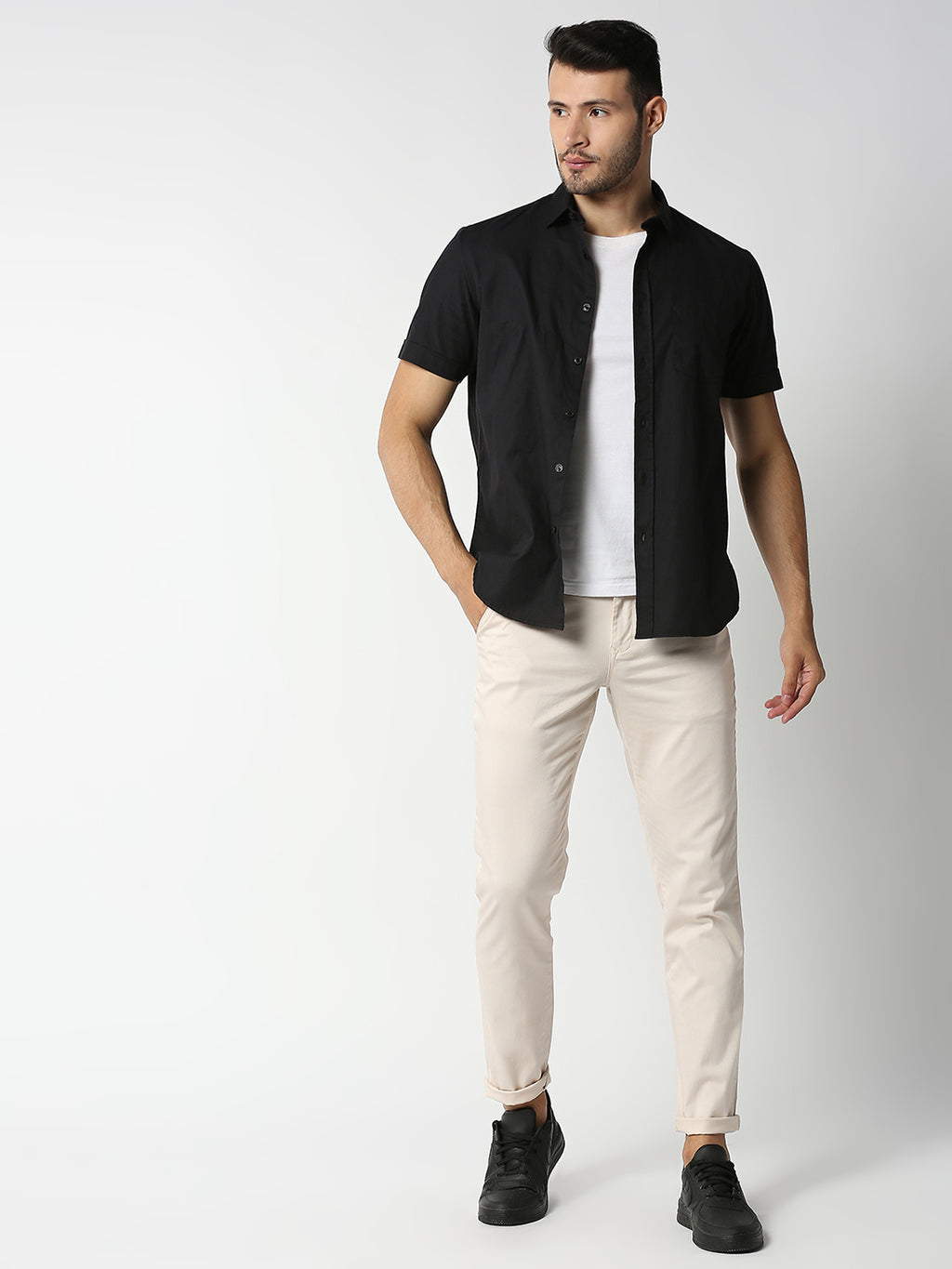 Thomas Scott Men Cream-Coloured Slim Fit Chinos Trousers