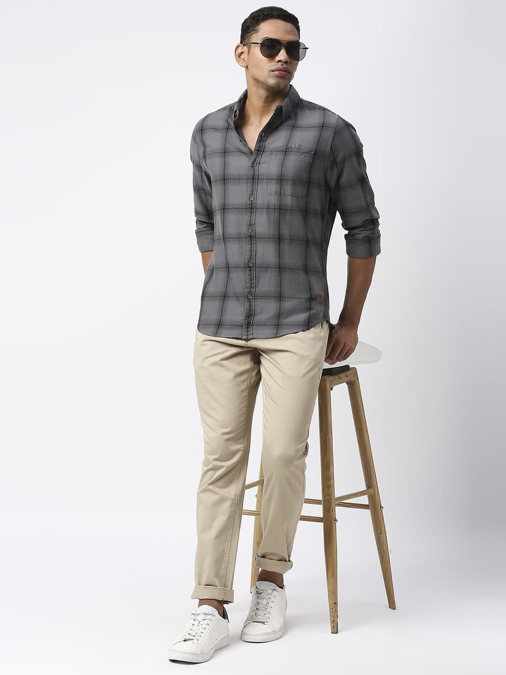 Thomas Scott Men Mid-Rise Classic Slim Fit Chinos Trousers