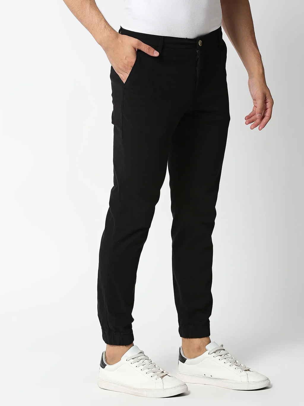 Thomas Scott Men Black Mid-Rise Regular Fit Knitted Joggers