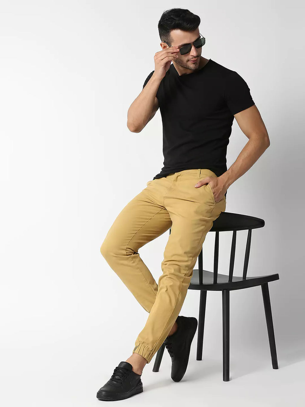Thomas Scott Men Khaki Mid-Rise Regular Fit Knitted Joggers Trouser