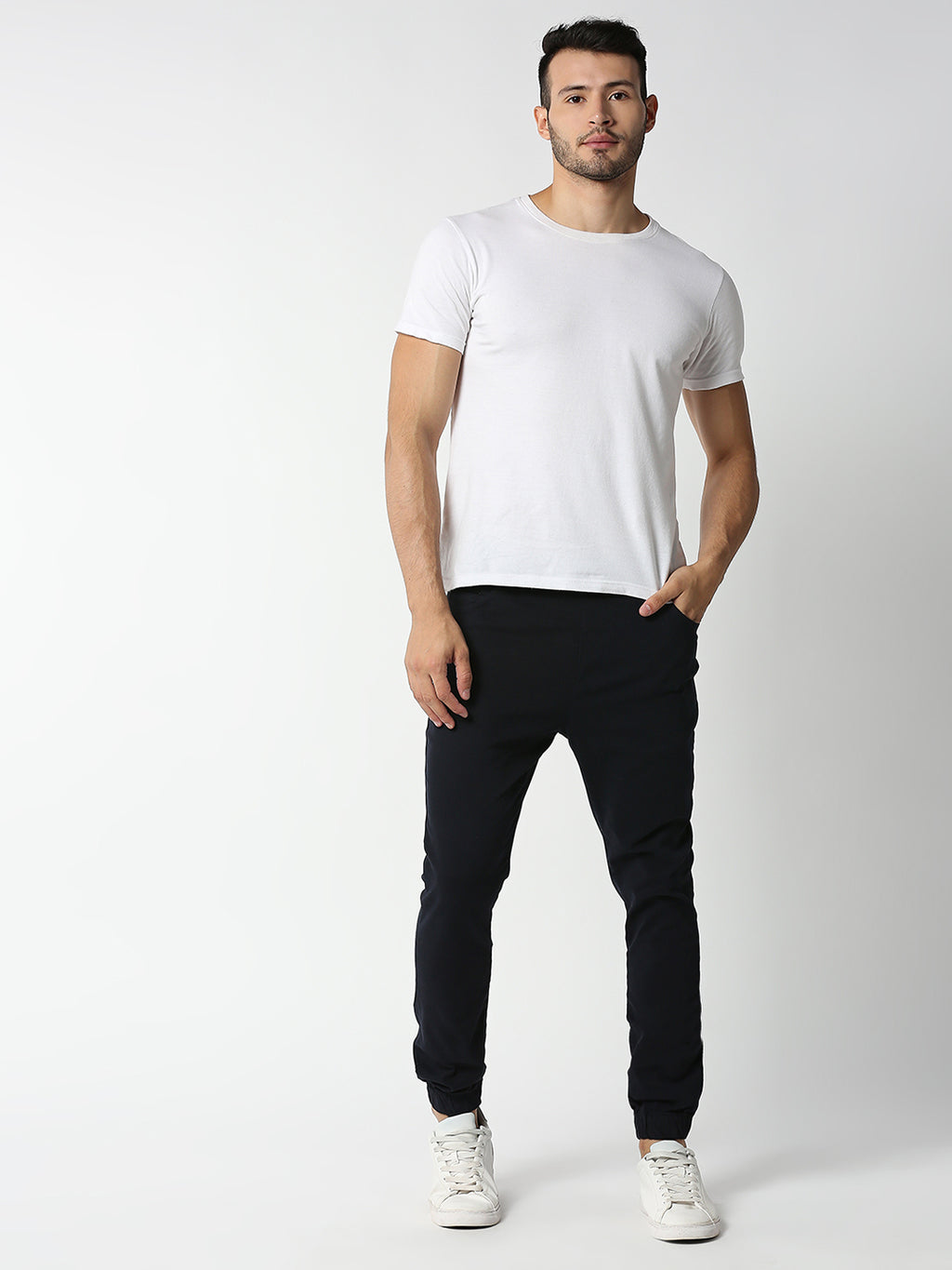 Thomas Scott Men Dark Navy Regular Fit Mid-Rise Solid Knitted Joggers