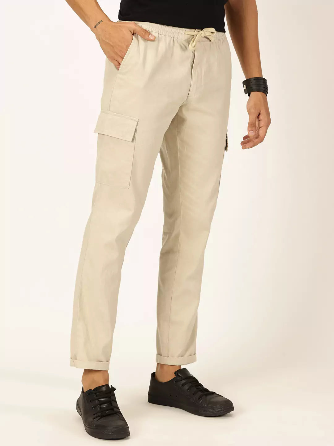 Thomas Scott Men Cream Mid-Rise Straight Fit Cotton Linen Woven Cargos Trouser