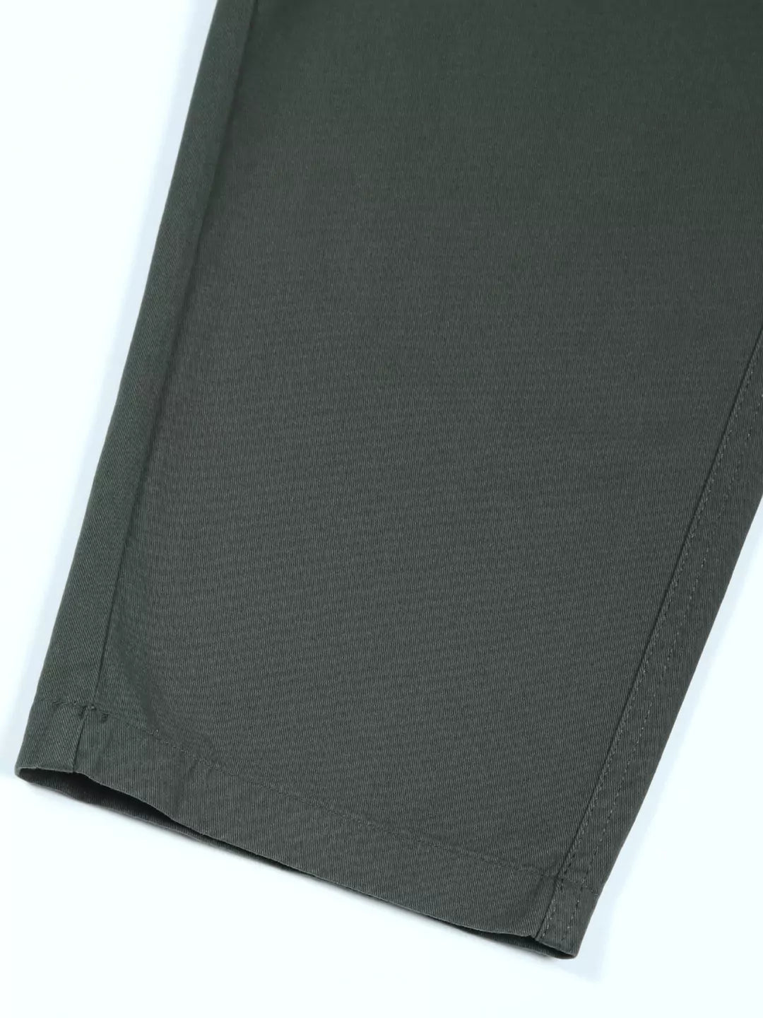 Thomas Scott Men Green Mid-Rise Straight Fit Woven Cargo Trouser