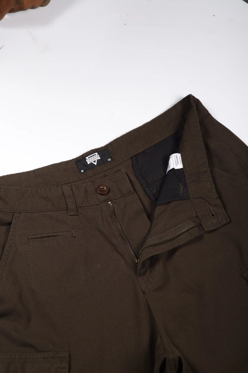 Thomas Scott Men Olive Mid-Rise Straight Fit Woven Cargo Trouser