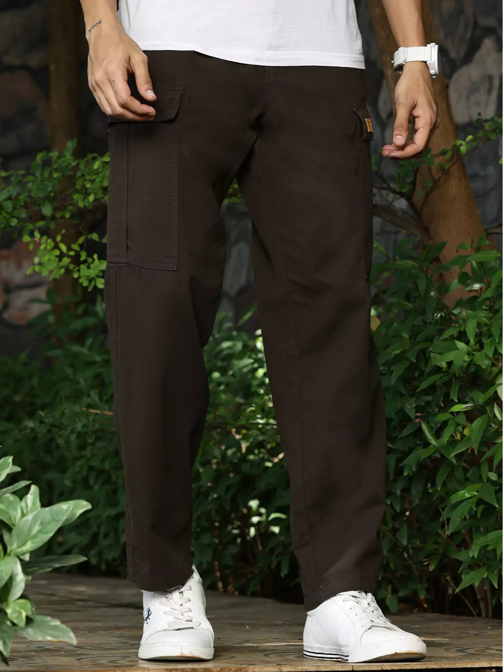 Thomas Scott Men Olive Mid-Rise Straight Fit Woven Cargo Trouser